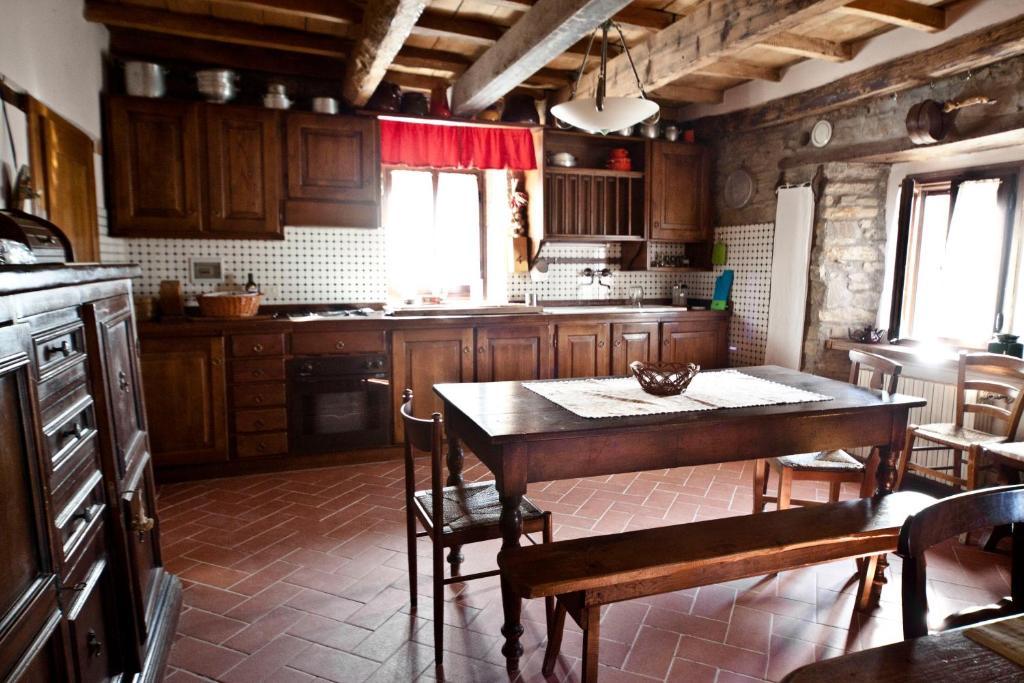 Villa Agriturismo Il Passeggere Bruscoli Zimmer foto