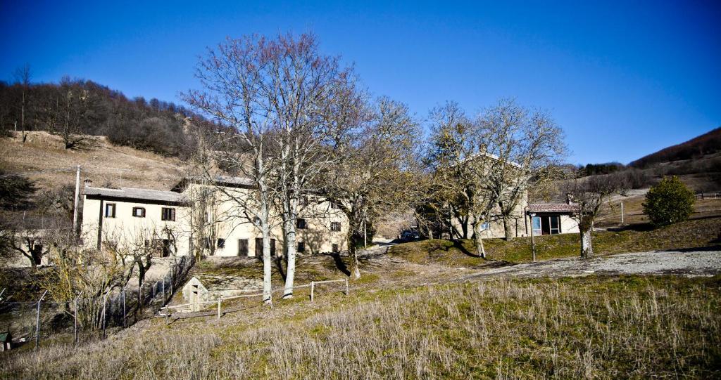 Villa Agriturismo Il Passeggere Bruscoli Exterior foto