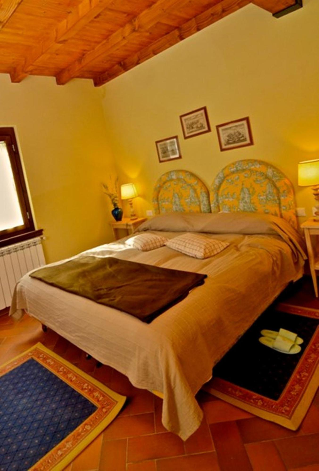 Agriturismo Il Passeggere Bruscoli Zimmer foto