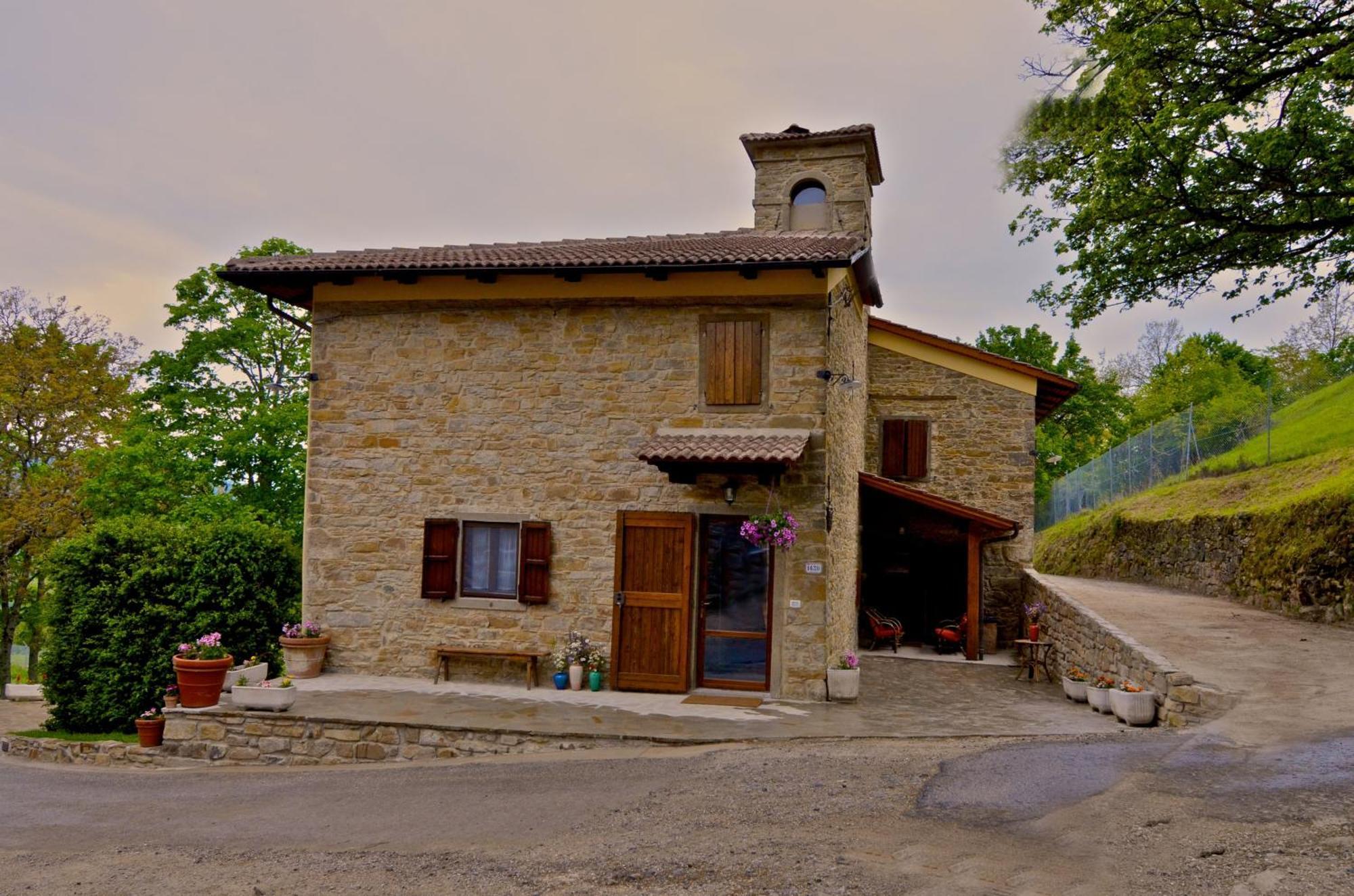 Agriturismo Il Passeggere Bruscoli Exterior foto
